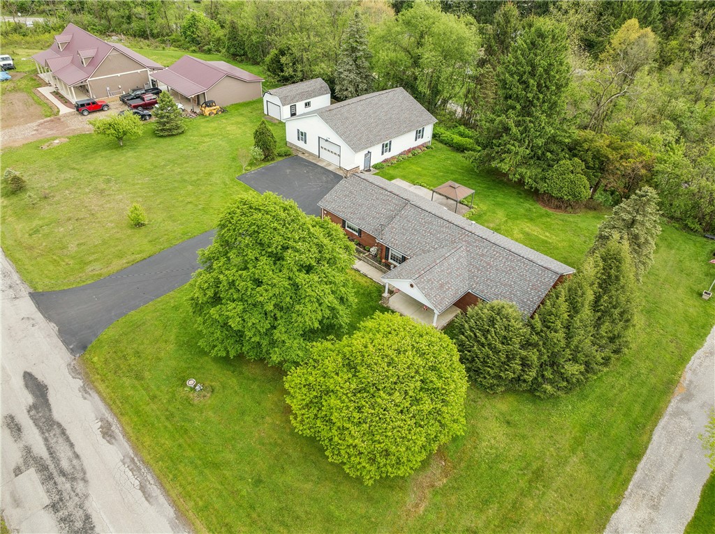 115 Lapeer Dr