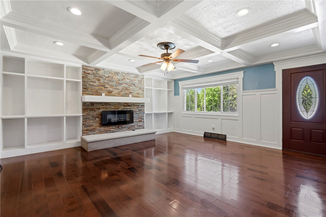 242 Hopwood Coolspring Road