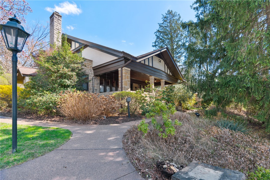 333 Castle Shannon Blvd