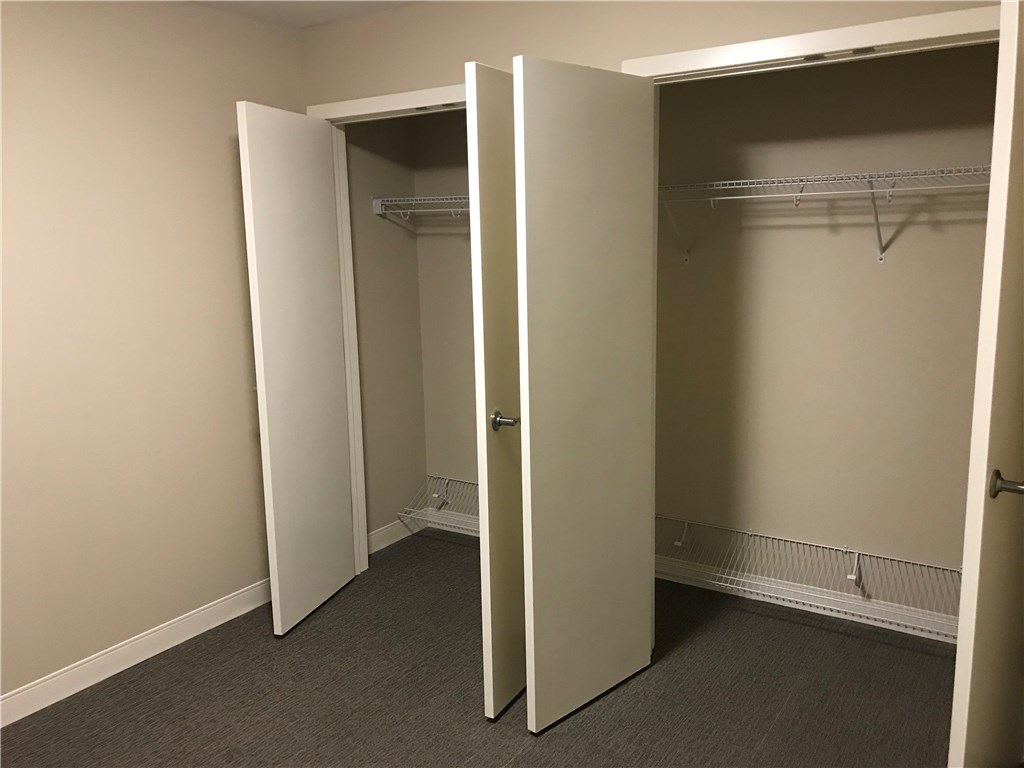 Downtown Pgh, Pennsylvania 15219, United States, 1 Bedroom Bedrooms, ,1 BathroomBathrooms,Residential,Active,234999