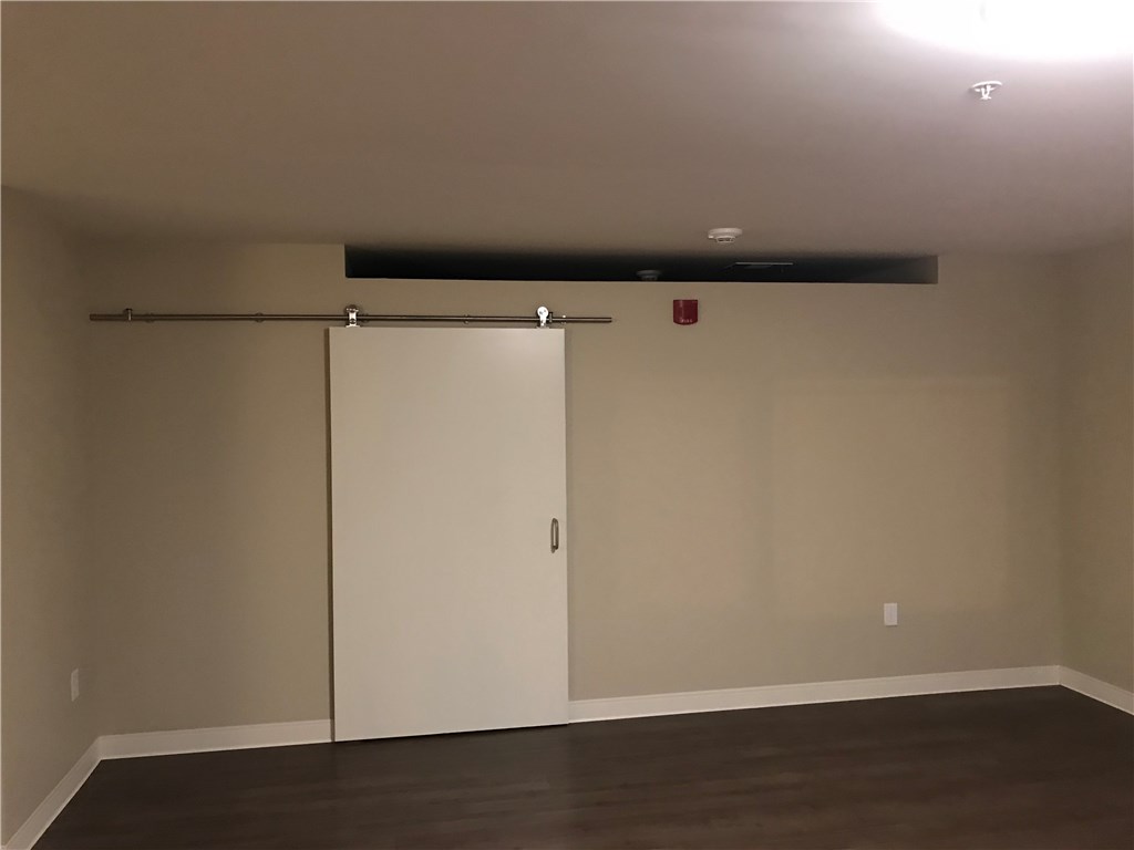 Downtown Pgh, Pennsylvania 15219, United States, 1 Bedroom Bedrooms, ,1 BathroomBathrooms,Residential,Active,234999