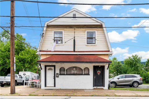 Photo of 1601 Duss Ave, Ambridge, PA 15003 (MLS # 1761391)