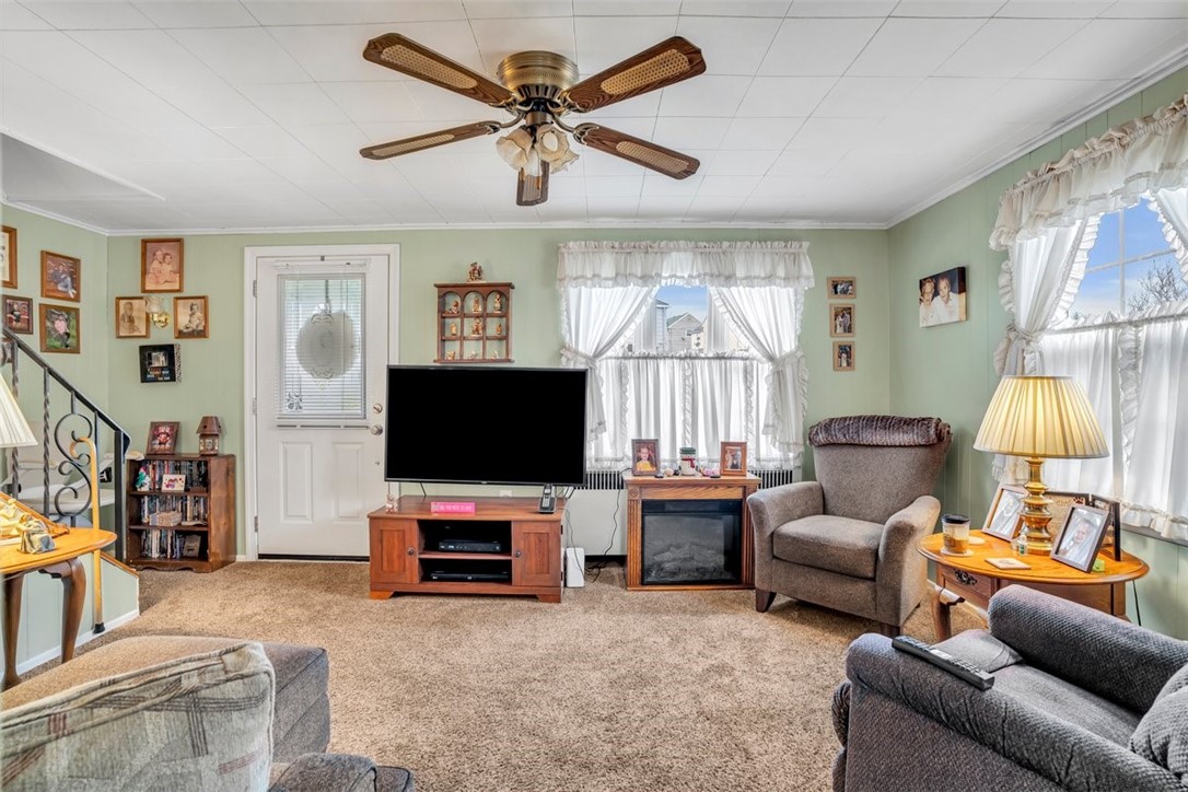 524 Constitution Circle Cir, Clairton, Pennsylvania image 5