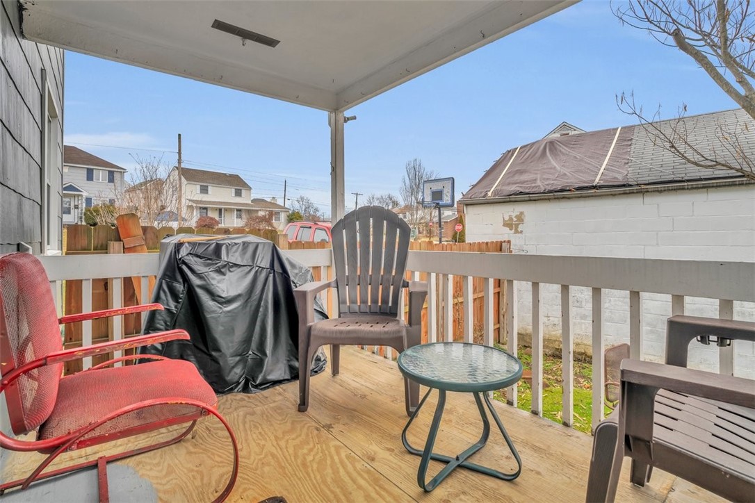 524 Constitution Circle Cir, Clairton, Pennsylvania image 4