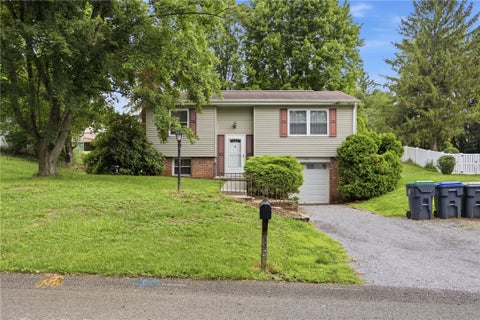 Homes For Sale - 592 Jane St St<br/> Cranberry Twp, PA 16066