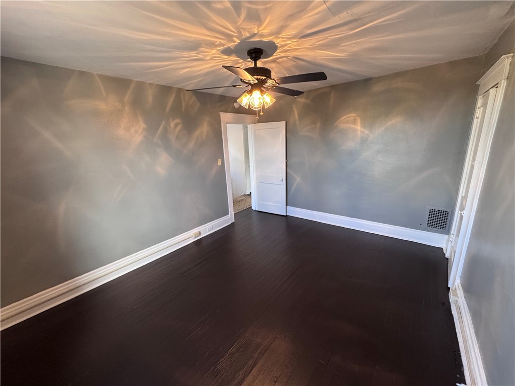 Beechview, Pennsylvania 15216, United States, 2 Bedrooms Bedrooms, ,1 BathroomBathrooms,Residential,Active,234730