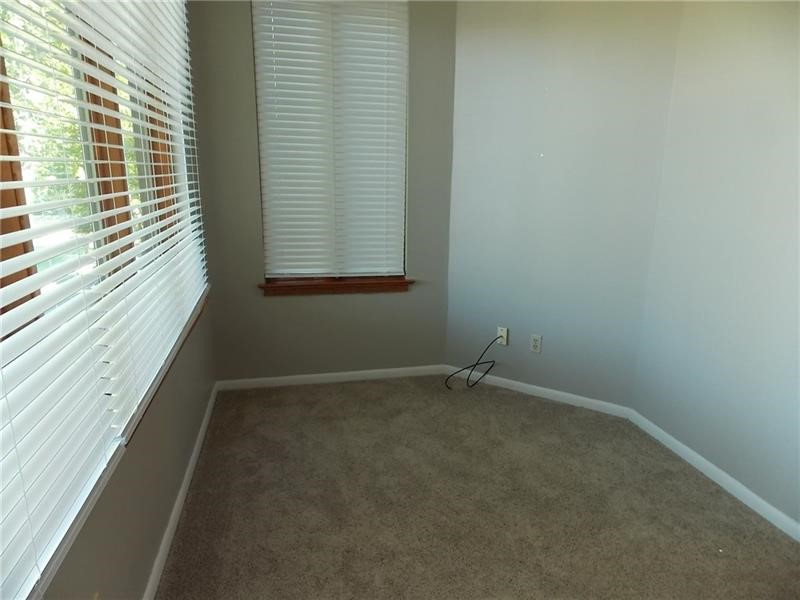 Mt Lebanon, Pennsylvania 15216, United States, 2 Bedrooms Bedrooms, ,1 BathroomBathrooms,Residential,Active,212064