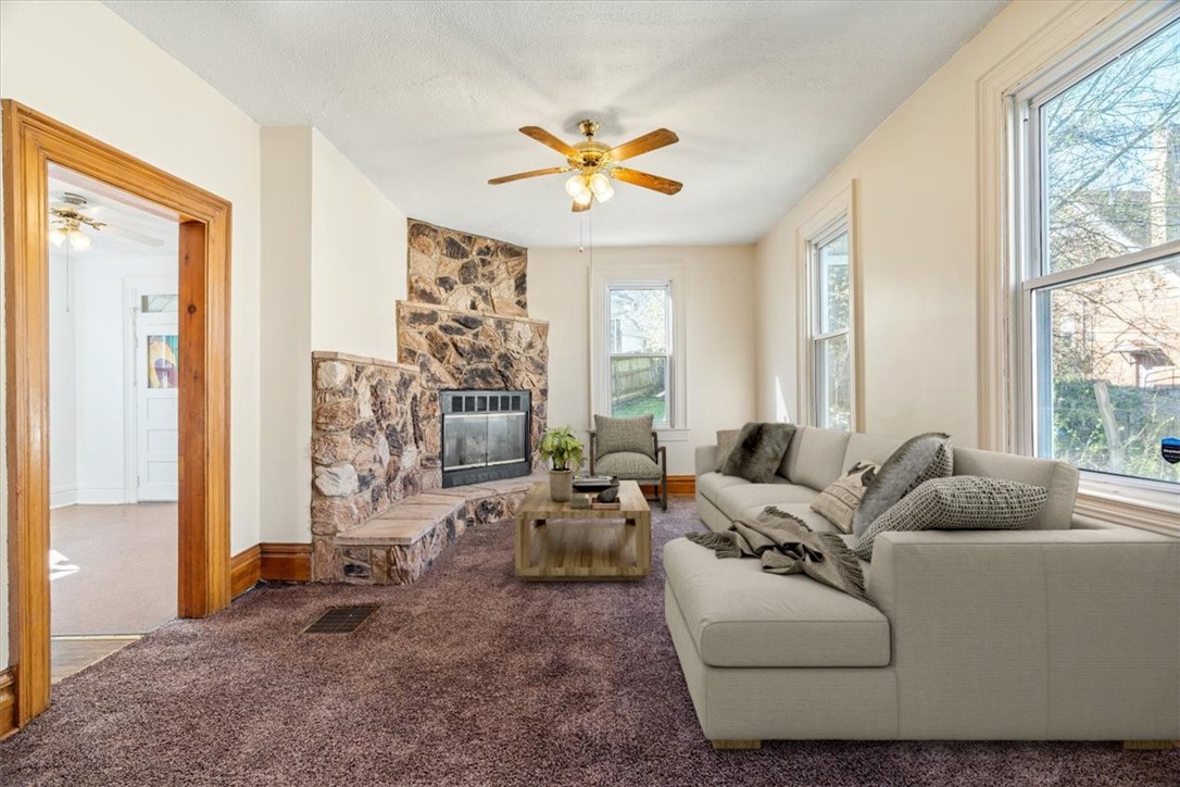 261 Mccargo St St, New Kensington, Pennsylvania image 10