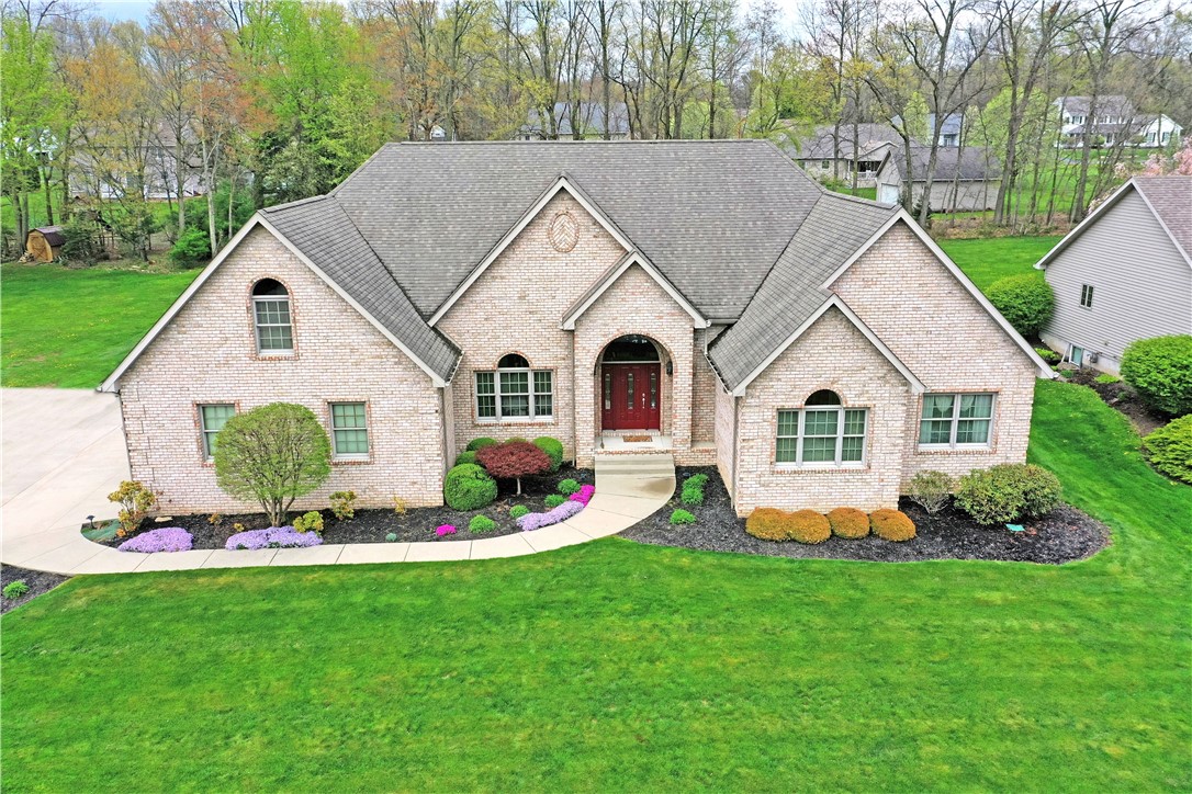 3461 Silver Ridge Ct Ct, Hermitage, Pennsylvania image 2