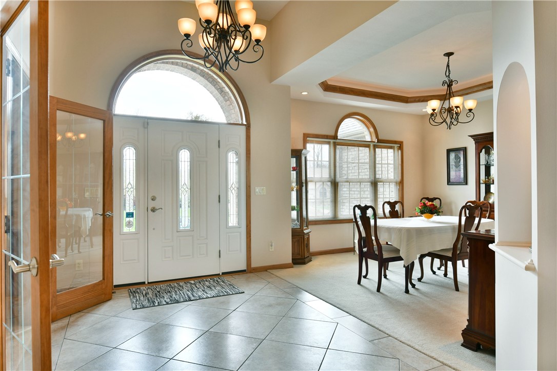 3461 Silver Ridge Ct Ct, Hermitage, Pennsylvania image 3
