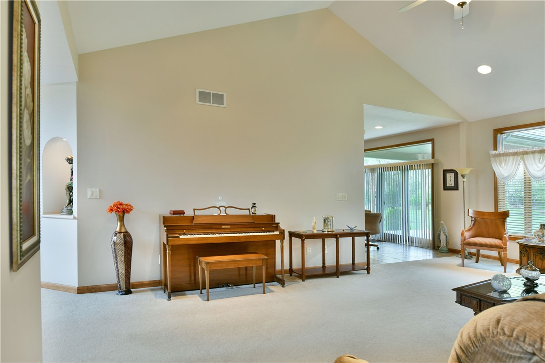 3461 Silver Ridge Ct Ct, Hermitage, Pennsylvania image 14