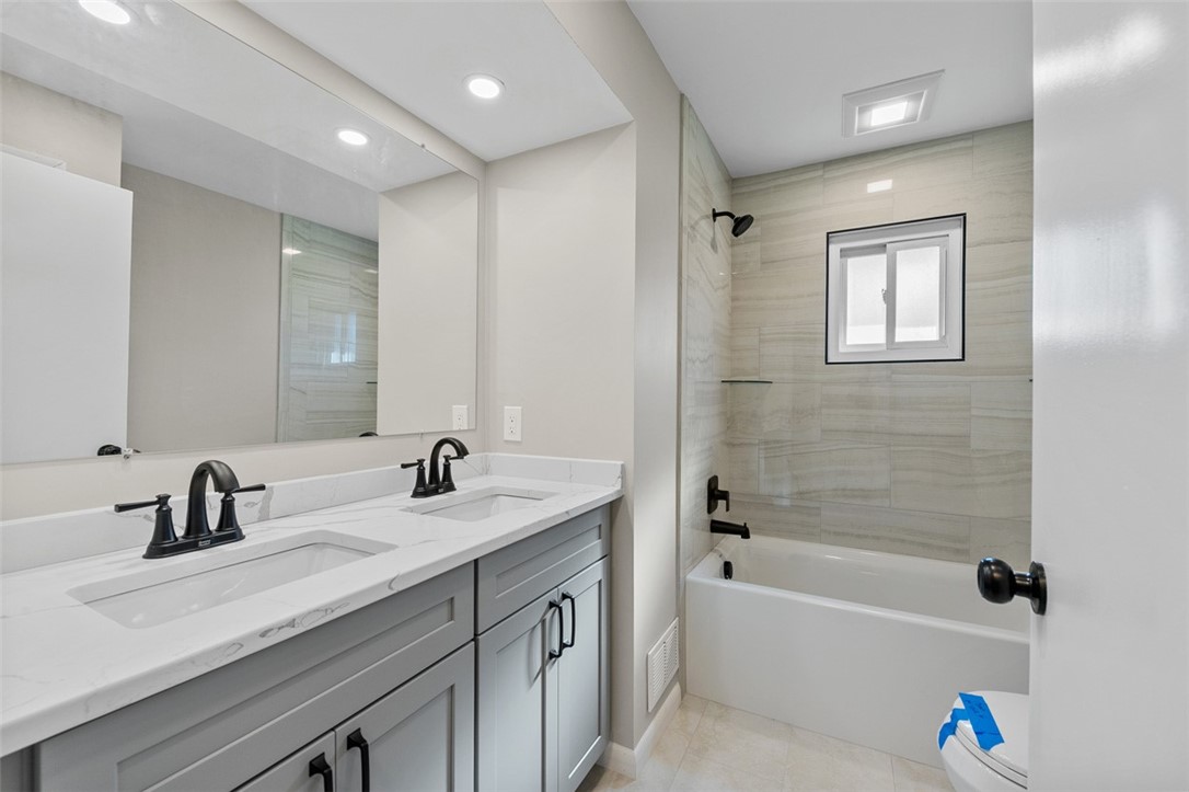 Murrysville, Pennsylvania 15632, United States, 3 Bedrooms Bedrooms, ,2 BathroomsBathrooms,Residential,Active,240781