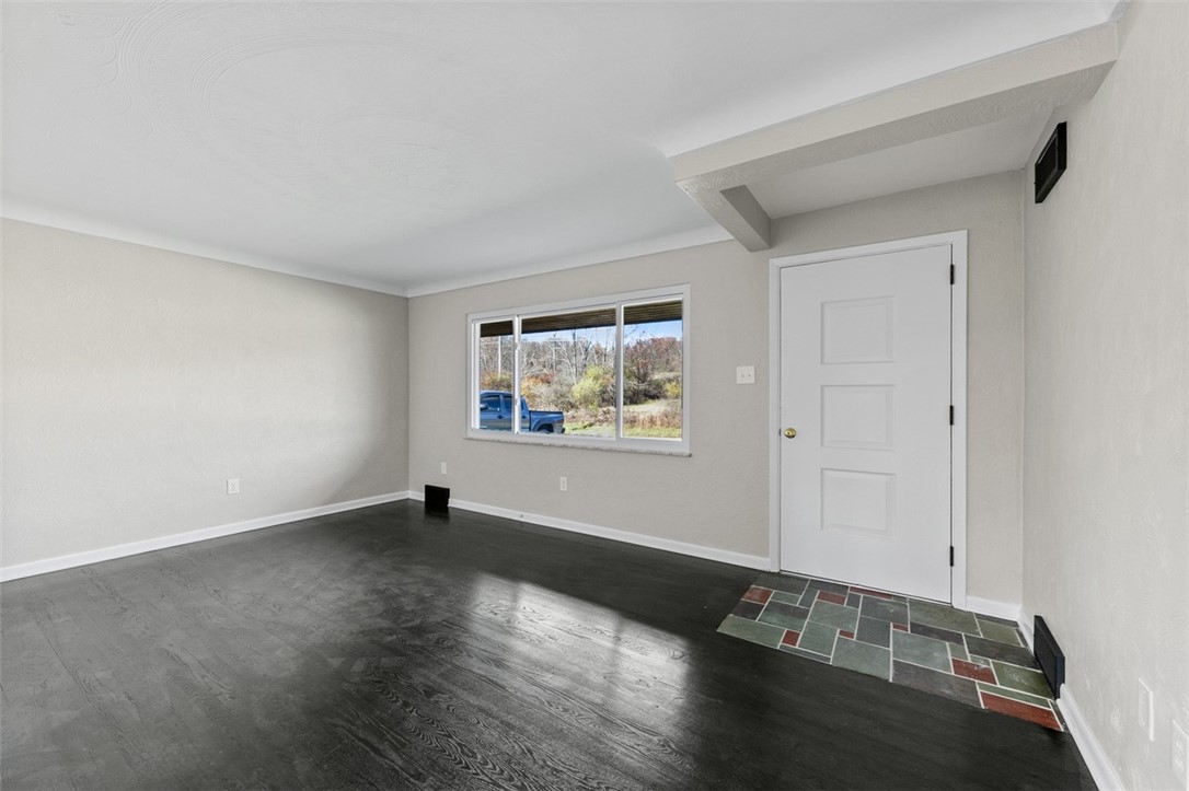 Murrysville, Pennsylvania 15632, United States, 3 Bedrooms Bedrooms, ,2 BathroomsBathrooms,Residential,Active,240781