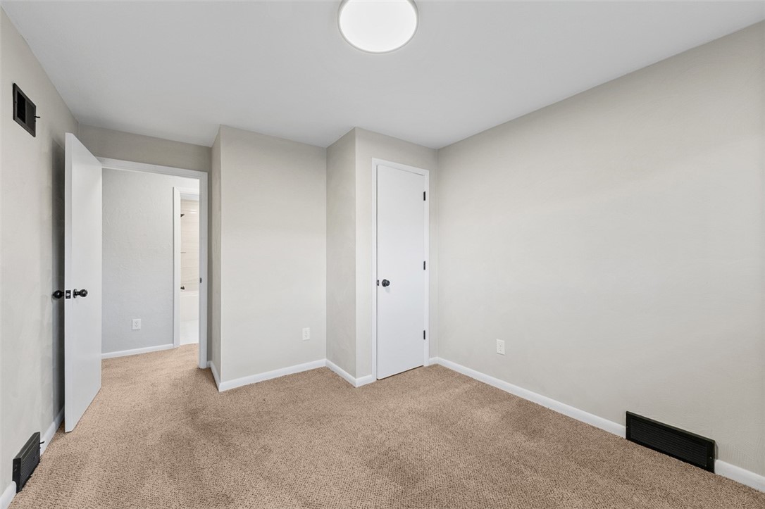 Murrysville, Pennsylvania 15632, United States, 3 Bedrooms Bedrooms, ,2 BathroomsBathrooms,Residential,Active,240781