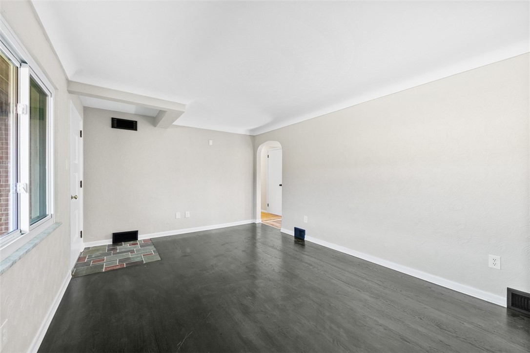 Murrysville, Pennsylvania 15632, United States, 3 Bedrooms Bedrooms, ,2 BathroomsBathrooms,Residential,Active,240781