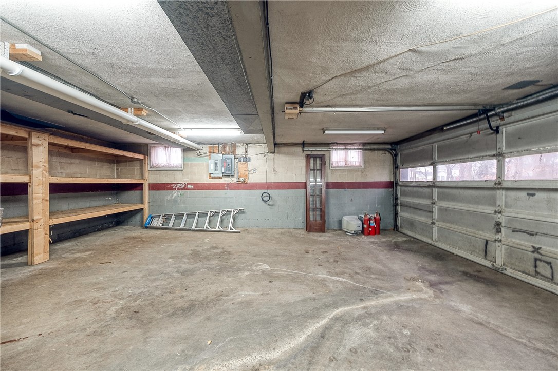 Ross Twp, Pennsylvania 15229, United States, 4 Bedrooms Bedrooms, ,3 BathroomsBathrooms,Residential,Active,80712