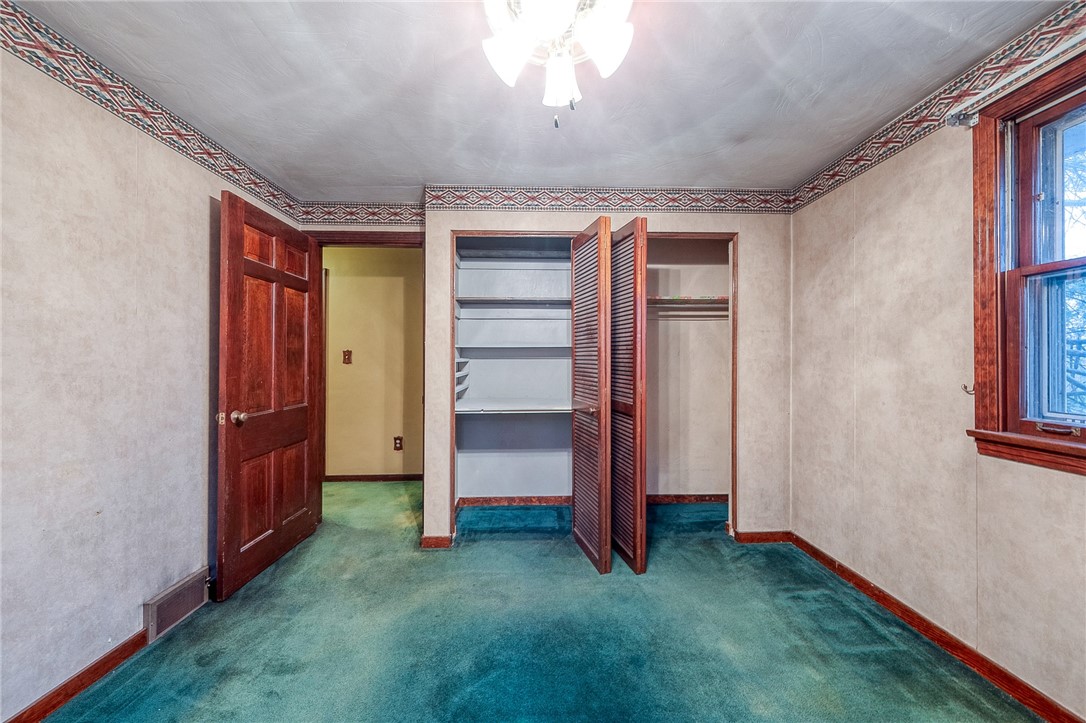 Ross Twp, Pennsylvania 15229, United States, 4 Bedrooms Bedrooms, ,3 BathroomsBathrooms,Residential,Active,80712