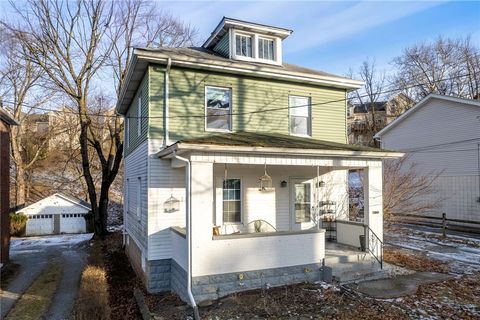 Photo of 180 Hinkel Rd, Pittsburgh, PA 15229 (MLS # 1738168)