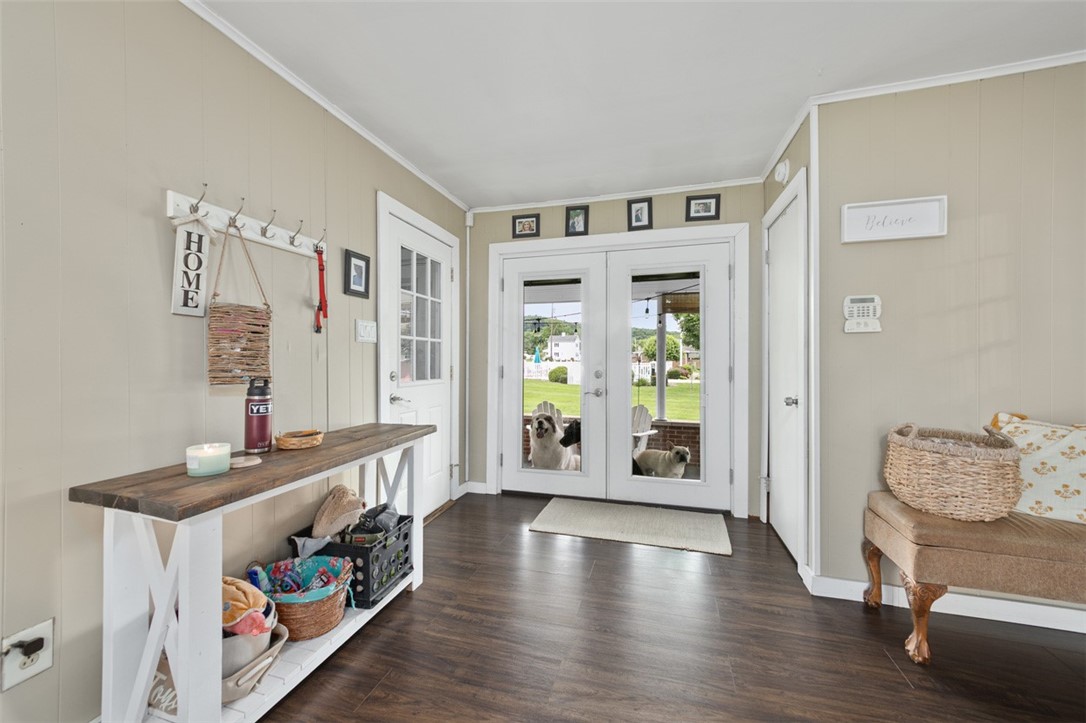 Dunbar, Pennsylvania 15431, United States, 4 Bedrooms Bedrooms, ,2 BathroomsBathrooms,Residential,Contingent,153508