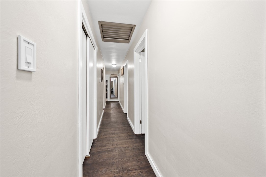 Dunbar, Pennsylvania 15431, United States, 4 Bedrooms Bedrooms, ,2 BathroomsBathrooms,Residential,Contingent,153508