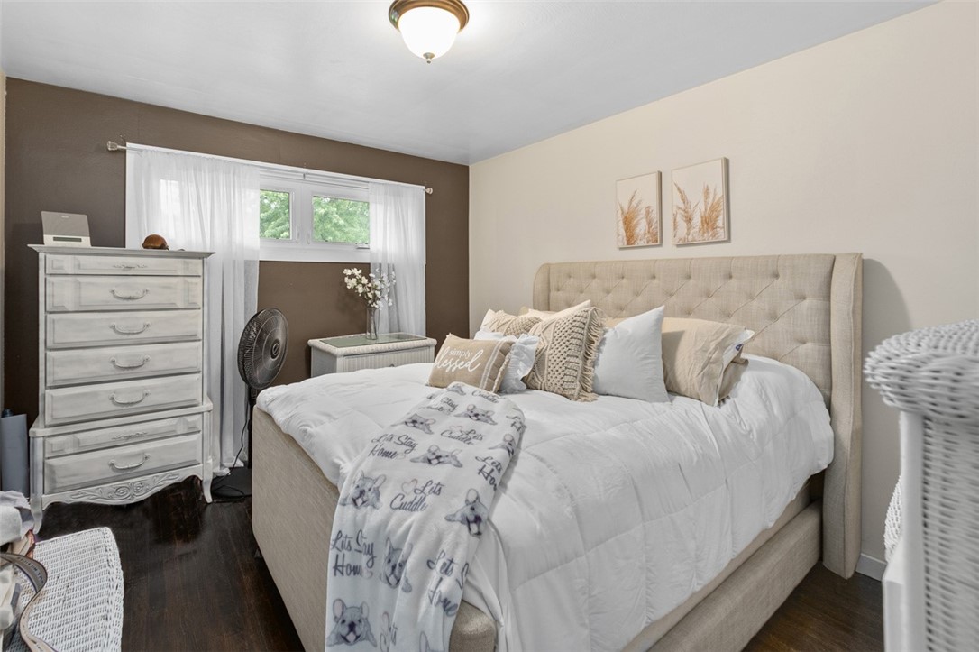 Dunbar, Pennsylvania 15431, United States, 4 Bedrooms Bedrooms, ,2 BathroomsBathrooms,Residential,Contingent,153508