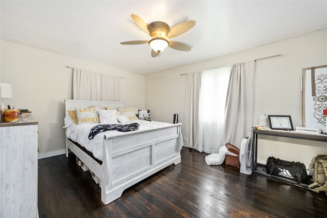 Dunbar, Pennsylvania 15431, United States, 4 Bedrooms Bedrooms, ,2 BathroomsBathrooms,Residential,Contingent,153508