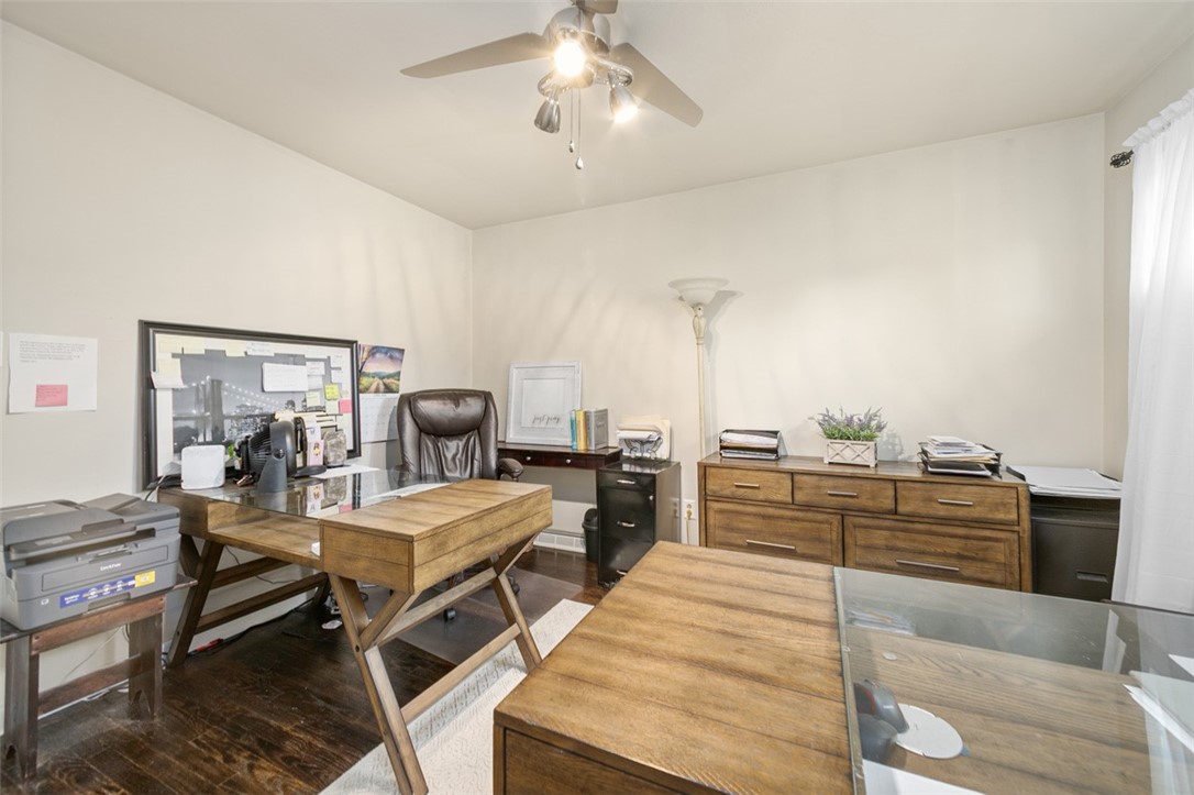 Dunbar, Pennsylvania 15431, United States, 4 Bedrooms Bedrooms, ,2 BathroomsBathrooms,Residential,Contingent,153508