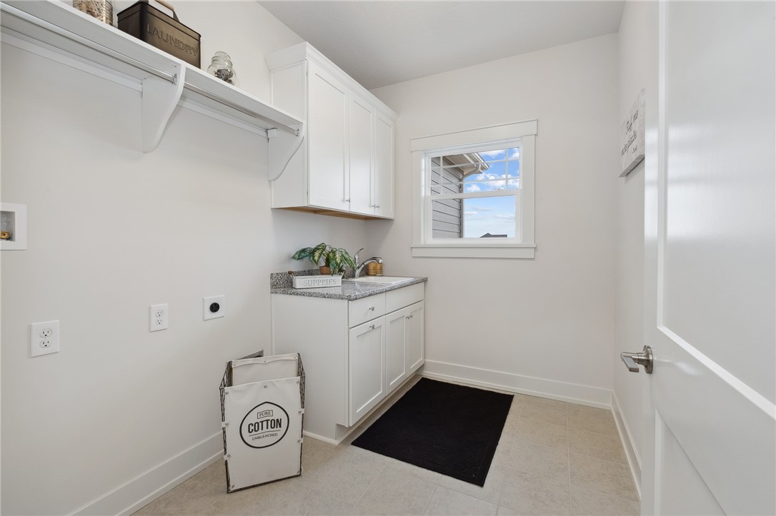 Marshall, Pennsylvania 16066, United States, 5 Bedrooms Bedrooms, ,6 BathroomsBathrooms,Residential,Active,620