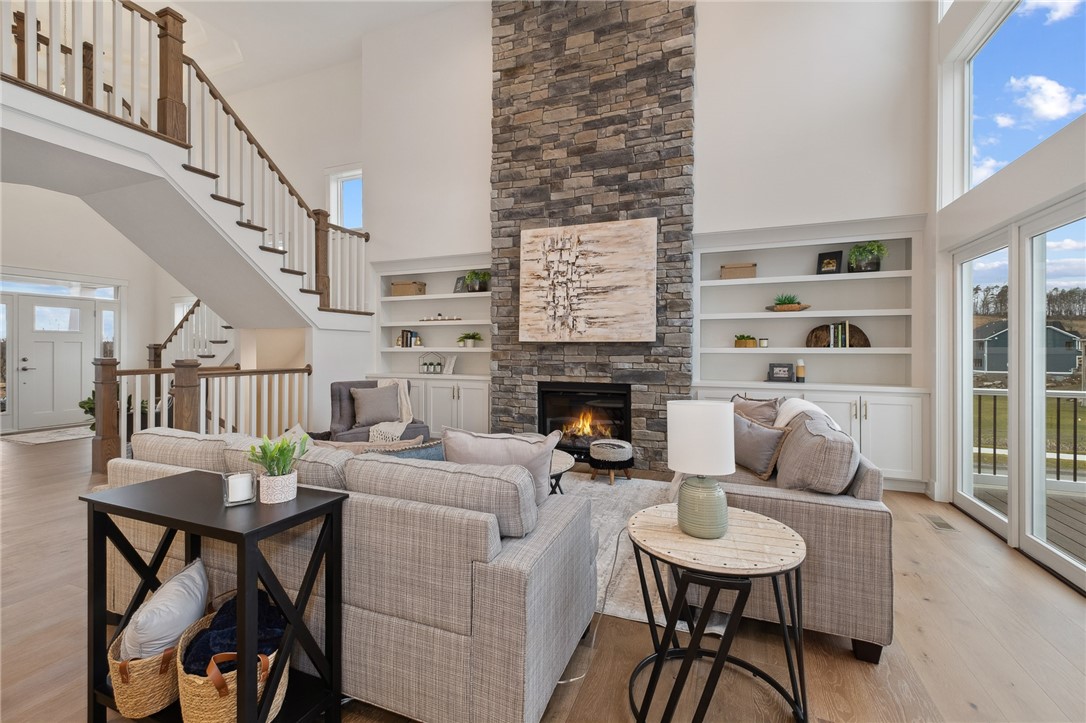109 Amaryllis Lane
