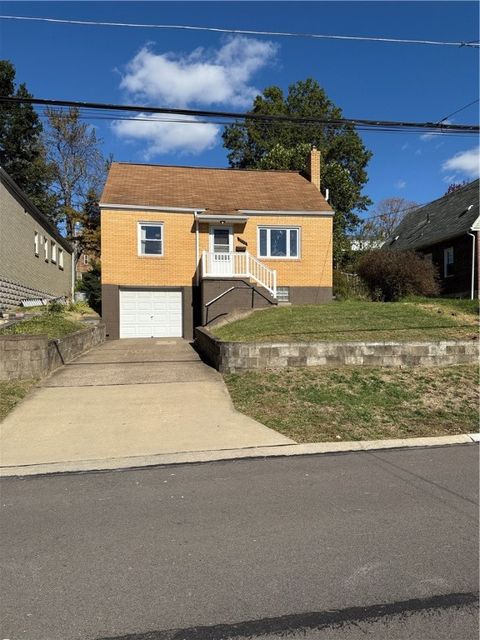 Photo of 3323 Villawood Ave, Pittsburgh, PA 15227 (MLS # 1727484)
