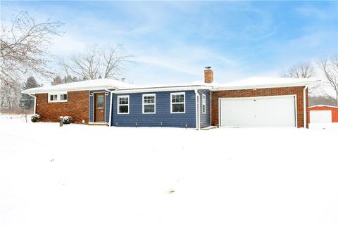 820 Greenville Rd Coolspring Twp PA 16137