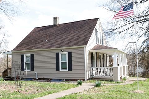 Photo of 110 Blanche Rd, Fredericktown, PA 15333 (MLS # 1746930)