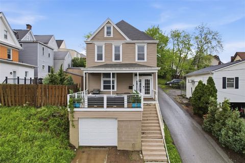 Photo of 1214 Virginia Ave, Pittsburgh, PA 15211 (MLS # 1751394)