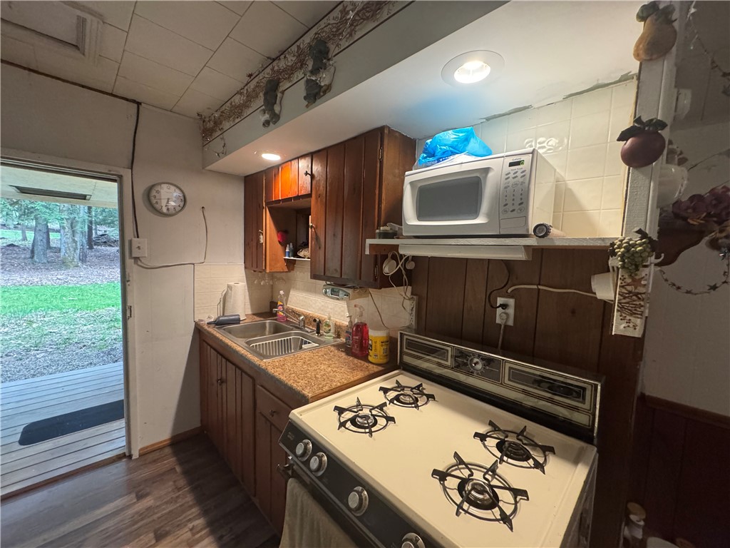 Montgomery/Grant, Pennsylvania 15771, United States, 1 Bedroom Bedrooms, ,1 BathroomBathrooms,Residential,Pending,116335