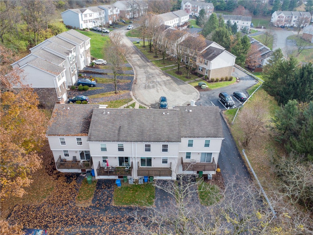 Castle Shannon, Pennsylvania 15234, United States, 3 Bedrooms Bedrooms, ,2 BathroomsBathrooms,Residential,Active,254275