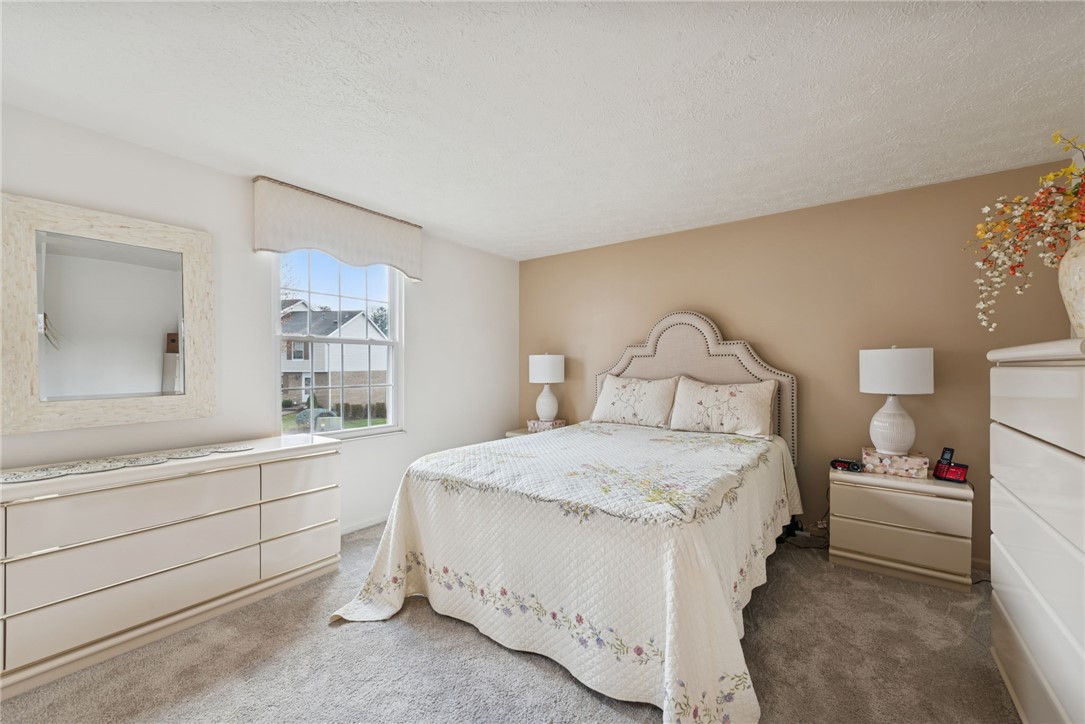 Castle Shannon, Pennsylvania 15234, United States, 3 Bedrooms Bedrooms, ,2 BathroomsBathrooms,Residential,Active,254275