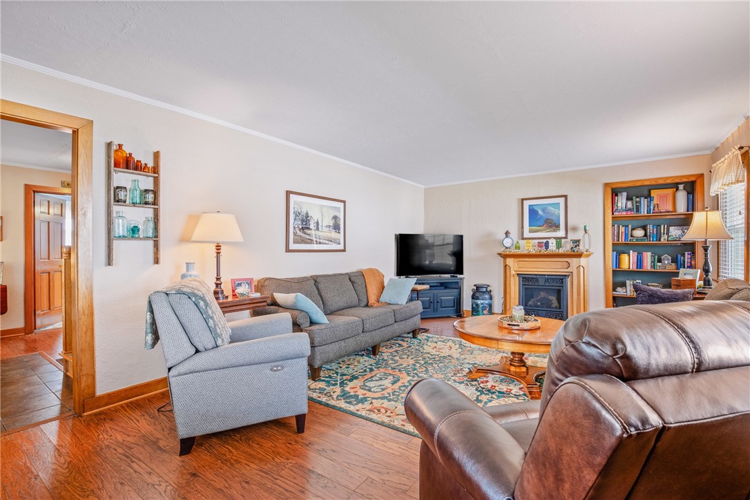 Somerset Boro, Pennsylvania 15501, United States, 4 Bedrooms Bedrooms, ,2 BathroomsBathrooms,Residential,Contingent,112954