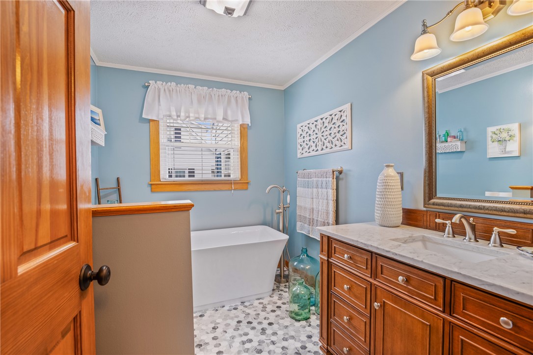 Somerset Boro, Pennsylvania 15501, United States, 4 Bedrooms Bedrooms, ,2 BathroomsBathrooms,Residential,Contingent,112954