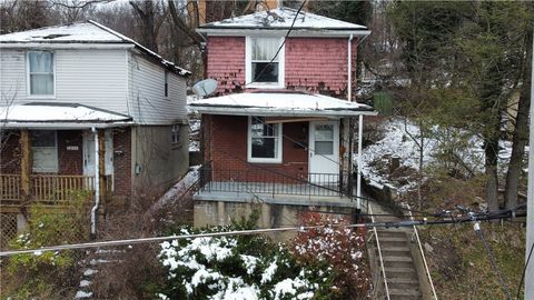 Photo of 7235 Upland St, Pittsburgh, PA 15208 (MLS # 1732923)