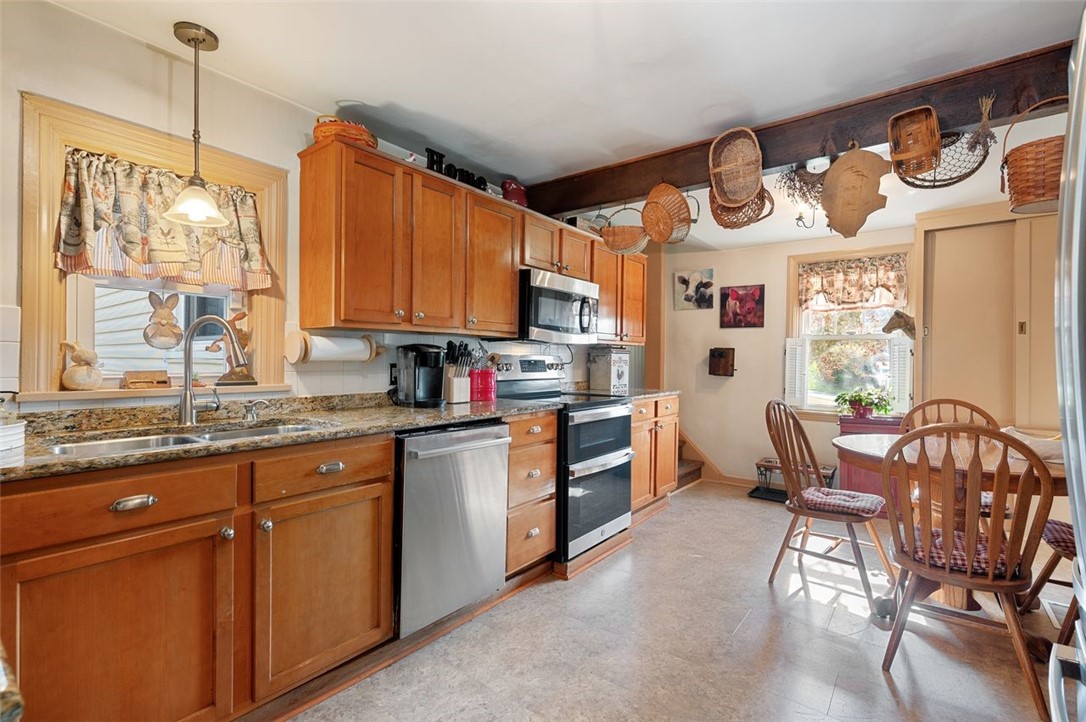 1 Alton Drive Dr, Bethel Park, Pennsylvania image 10
