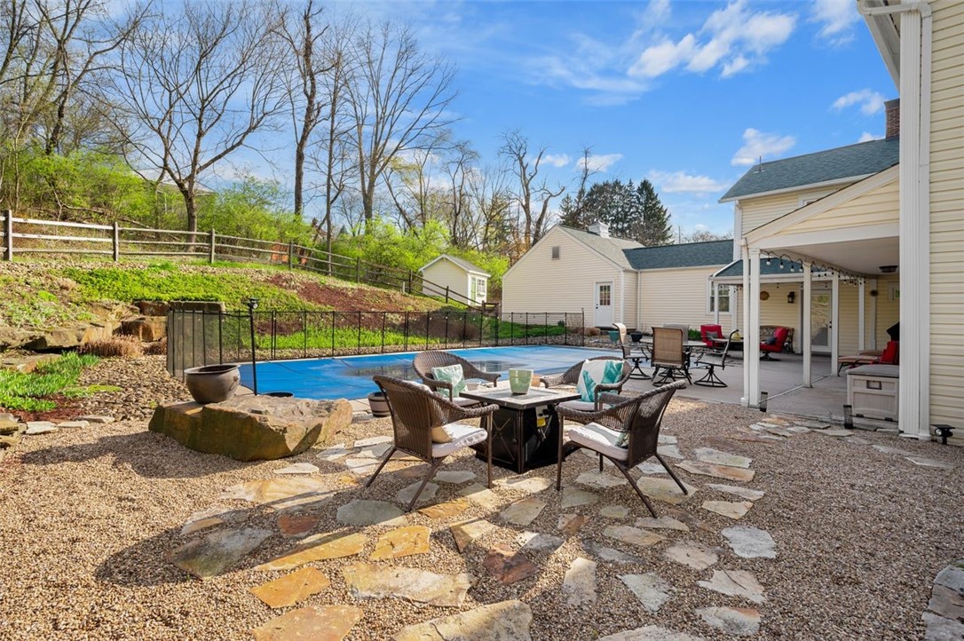 1 Alton Drive Dr, Bethel Park, Pennsylvania image 23