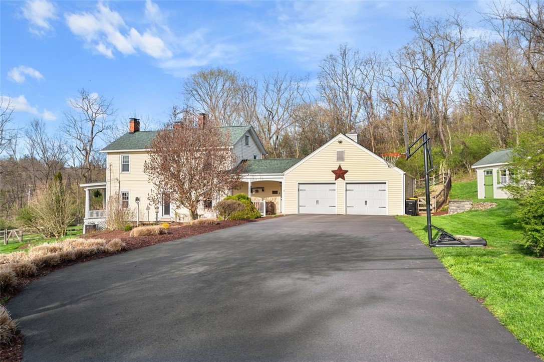 1 Alton Drive Dr, Bethel Park, Pennsylvania image 4