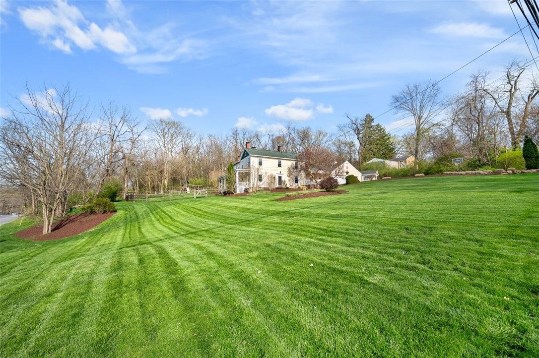 1 Alton Drive Dr, Bethel Park, Pennsylvania image 30