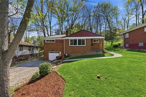 Photo of 1166 Sarah St, Bethel Park, PA 15102 (MLS # 1751115)
