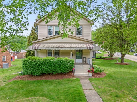 Homes For Sale - 1927 Kansas Ave Ave<br/> White Oak, PA 15131