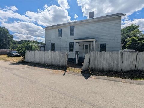 Homes For Sale - 46 S Railroad St St<br/> Manor, PA 15665