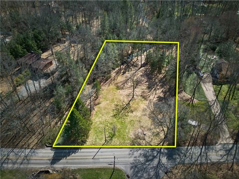 Photo of 110 Bradford Park Rd, Baden, PA 15005 (MLS # 1745795)