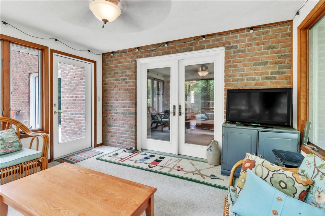 Center Twp - But, Pennsylvania 16001, United States, 4 Bedrooms Bedrooms, ,3 BathroomsBathrooms,Residential,Active,146589