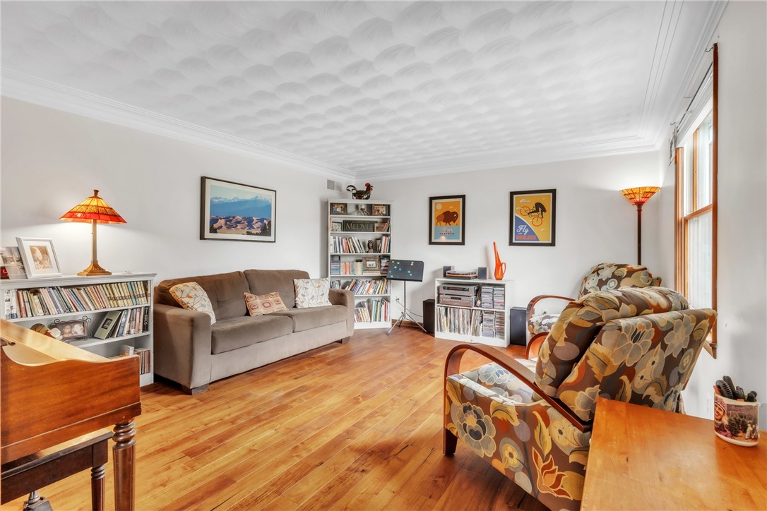 Center Twp - But, Pennsylvania 16001, United States, 4 Bedrooms Bedrooms, ,3 BathroomsBathrooms,Residential,Active,146589