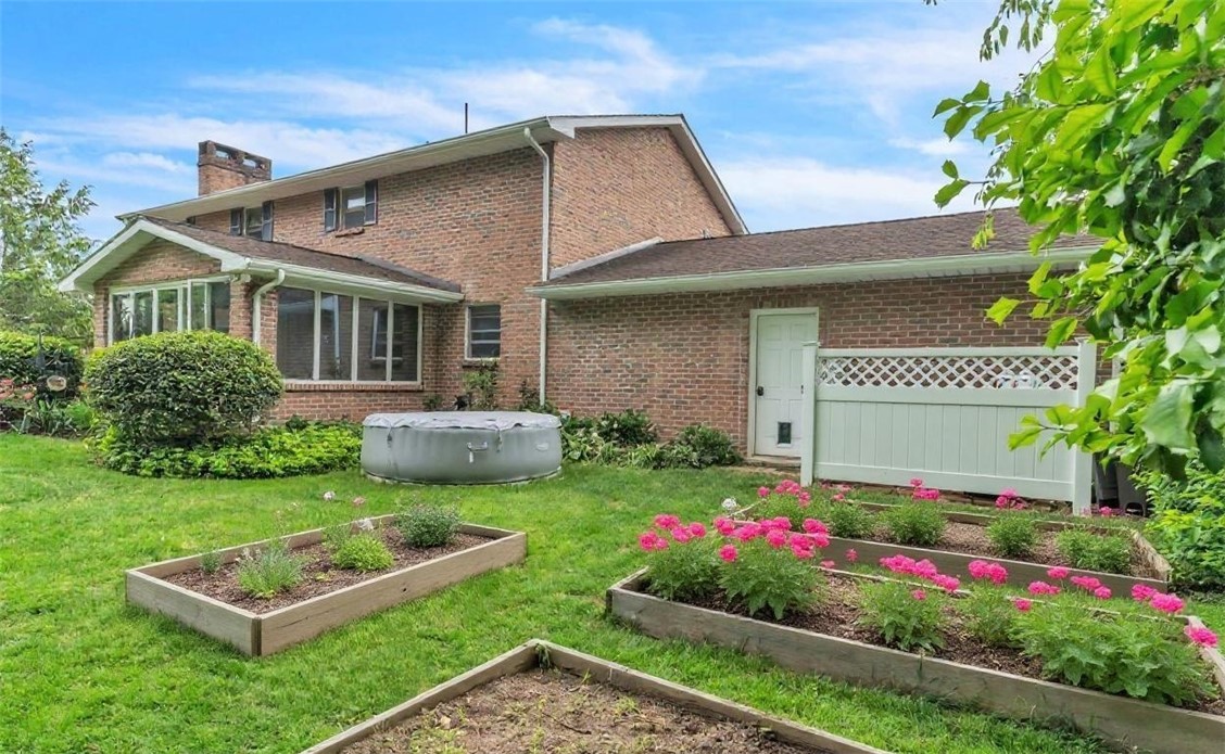 Center Twp - But, Pennsylvania 16001, United States, 4 Bedrooms Bedrooms, ,3 BathroomsBathrooms,Residential,Active,146589